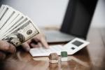 Promised 30% per month — left without a penny: how to spot a deposit scam Image